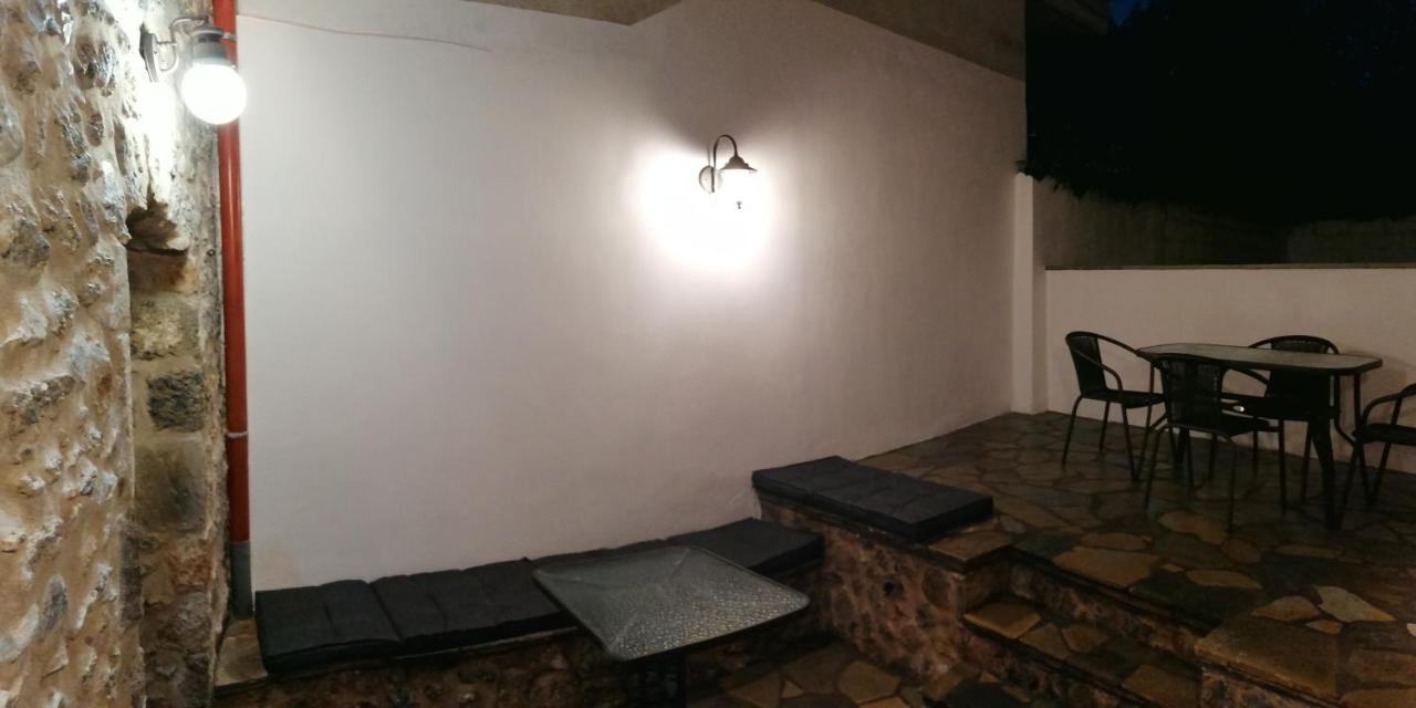 Riverbed Traditional Guest House Литохоро Экстерьер фото