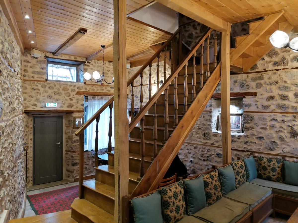 Riverbed Traditional Guest House Литохоро Экстерьер фото